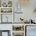 Casa De Oro Lujo アパートホテル 4*