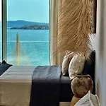 Casa De Oro Lujo アパートホテル 4*