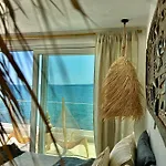 アパートホテル Casa De Oro Lujo ソゾポル