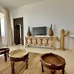 Casa De Oro Lujo アパートホテル ソゾポル