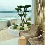 アパートホテル Casa De Oro Lujo 4*
