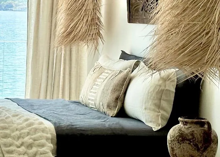 Casa De Oro Lujo Apartahotel