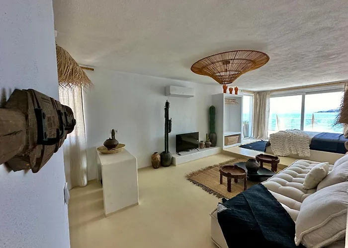 Casa De Oro Lujo Apartahotel