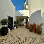 Casa De Oro Lujo Апарт-отель