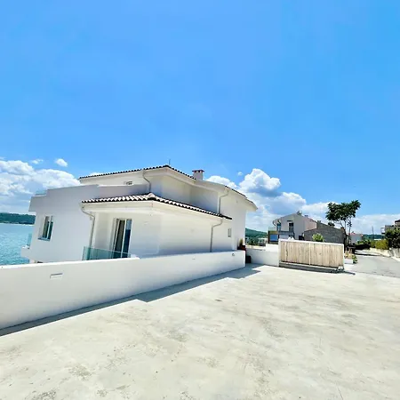 Апартхотел Casa De Oro Lujo Созопол