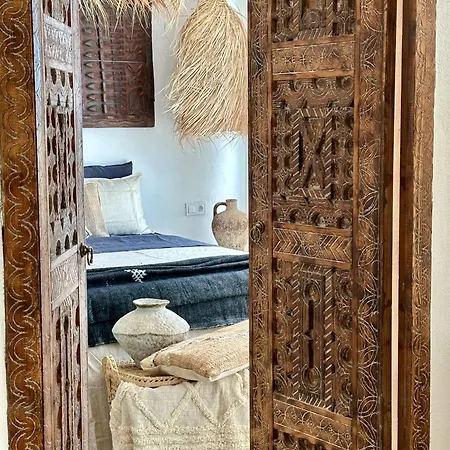 Casa De Oro Lujo Апартхотел